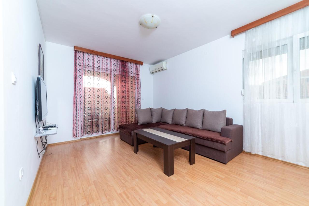 Apartmani Jovan ブドヴァ エクステリア 写真