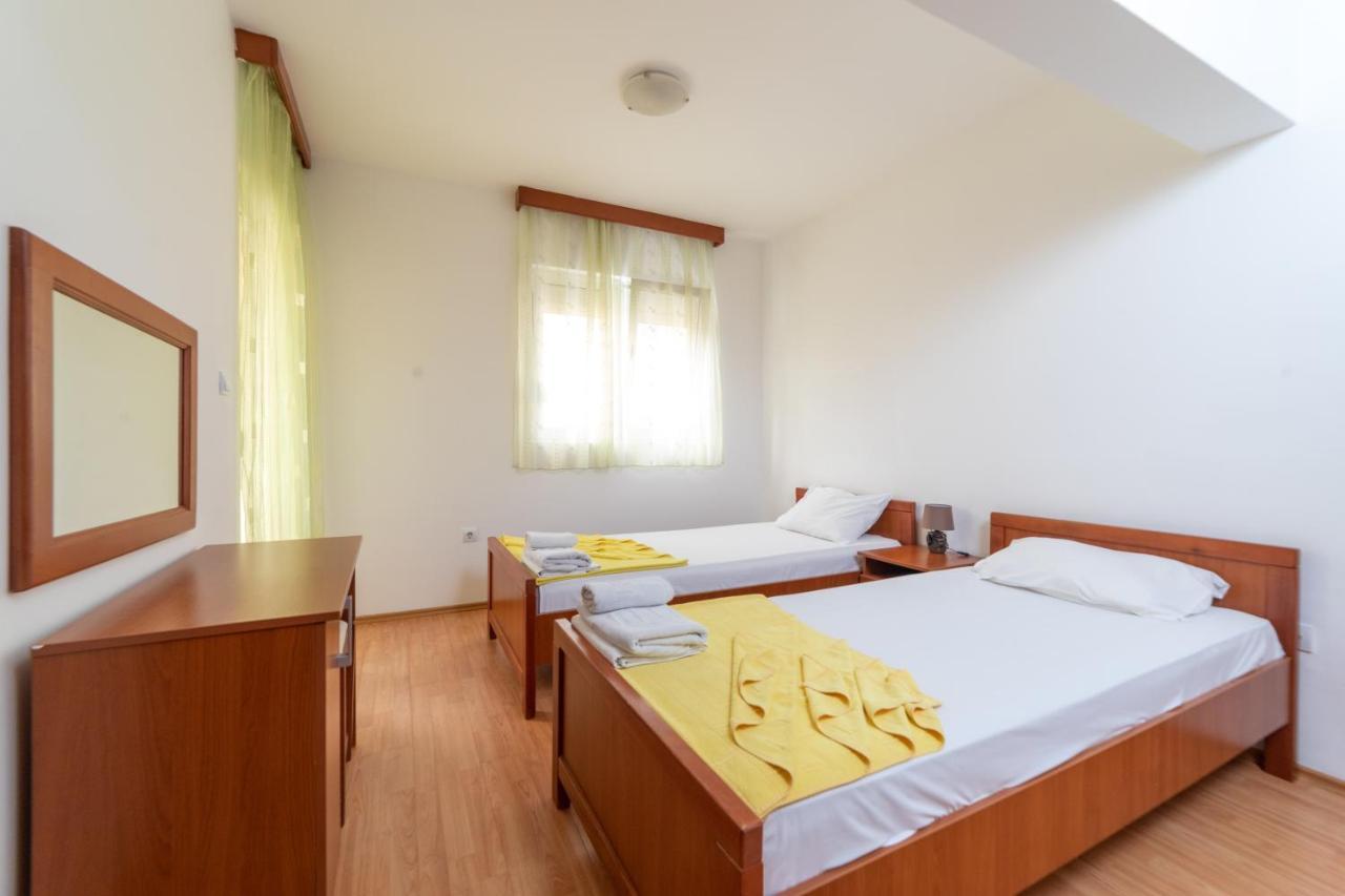 Apartmani Jovan ブドヴァ エクステリア 写真