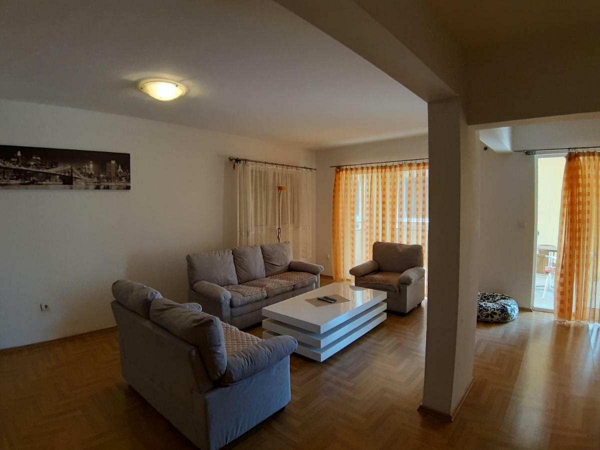Apartmani Jovan ブドヴァ エクステリア 写真