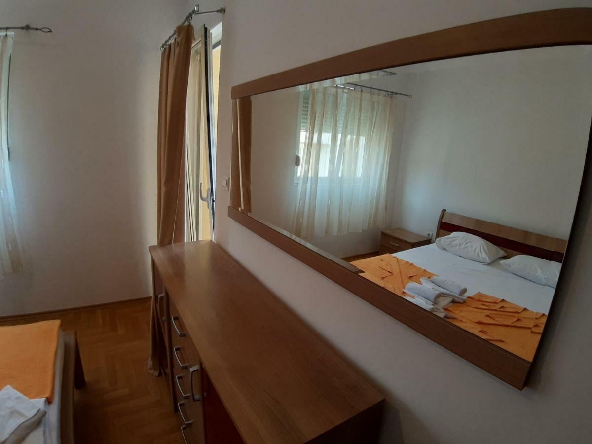 Apartmani Jovan ブドヴァ エクステリア 写真