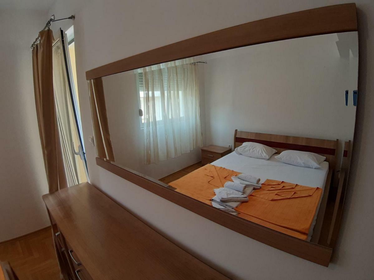 Apartmani Jovan ブドヴァ エクステリア 写真