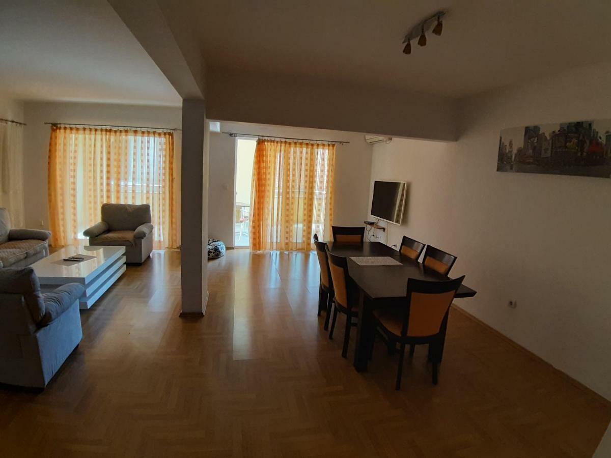 Apartmani Jovan ブドヴァ エクステリア 写真