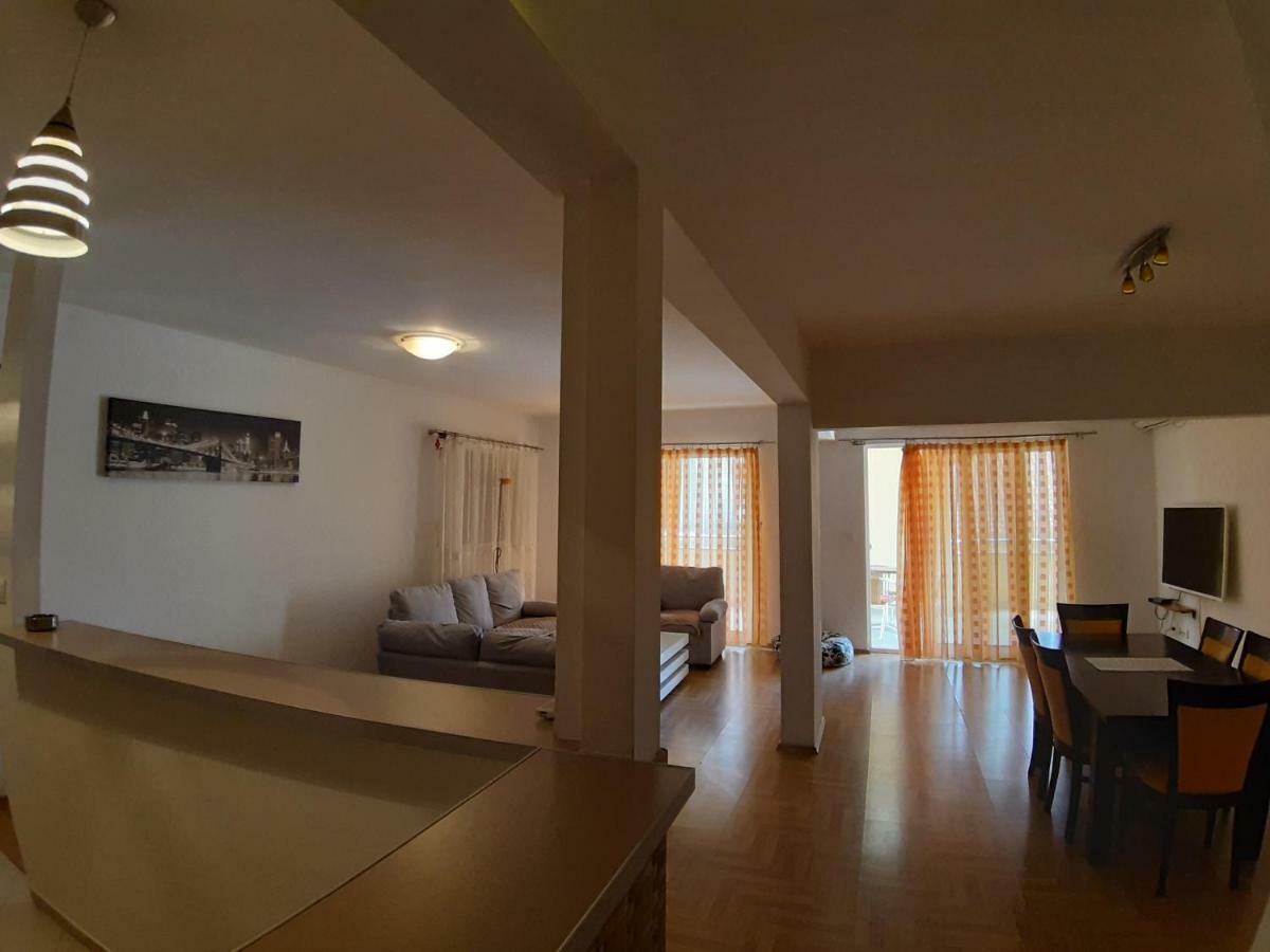 Apartmani Jovan ブドヴァ エクステリア 写真